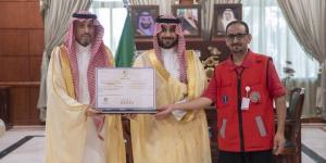 هيئة الهلال الأحمر بالقصيم تمنح شهادة الإمتثال الإسعافي بمقر محافظة عنيزة ضمن مشروع معاذ - لايف نيوز