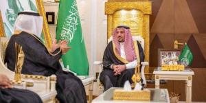 أمير القصيم يستقبل أمين مركز الملك عبدالعزيز للتواصل الحضاري - لايف نيوز