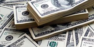 سعر الدولار اليوم مقابل الجنيه.. انخفاض في البنوك المصرية - لايف نيوز