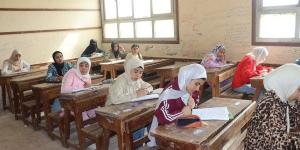 وكيل تعليم القليوبية ينفي تسريب امتحان اللغة الإنجليزية للشهادة الإعدادية - لايف نيوز