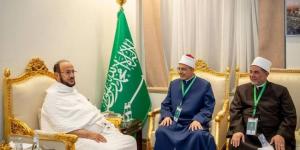 الدكتور عبداللطيف آل الشيخ يستقبل الدكتور سلامة والدكتور رمضان - لايف نيوز