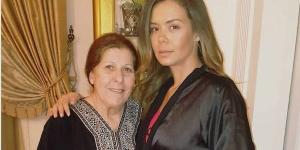 إيمي سالم تعلن وفاة جدتها والعزاء بالاسكندرية - لايف نيوز