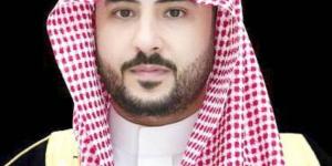 وزير الدفاع يهنئ القيادة بمناسبة عيد الأضحى - لايف نيوز