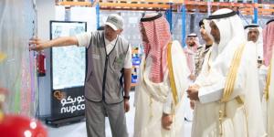 نائب أمير مكة يطلع على خطط توفير الدواء بالمشاعر - لايف نيوز