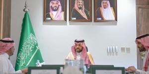 أمير الحدود الشمالية يرأس اجتماعًا لمتابعة استعدادات مهرجان السمن 2025 - لايف نيوز