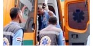 انهيار أسرة أحمد عامر في جنازته الشعبية بمسقط رأسه بسمنود.. صور - لايف نيوز