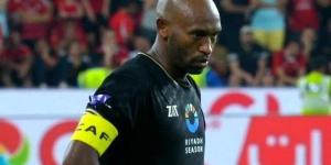 لولاه كان الزمالك اختفى.. متحدث الزمالك يتغنى بشيكابالا - لايف نيوز