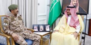 نائب أمير نجران يلتقي قائد قوة المنطقة - لايف نيوز