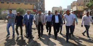 تطوير شامل بالمحاور.. محافظ الجيزة يتفقد مشروعات الطرق بمراكز أوسيم ومنشأة القناطر - لايف نيوز