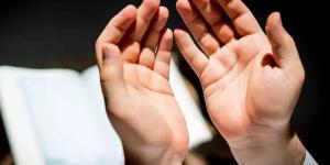 دعاء الجبر والصبر.. 17 كلمة مستجابة لمن كسر قلبه وردت عن النبي - لايف نيوز