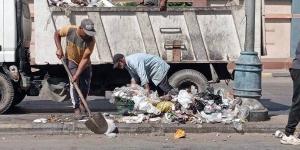 سكرتير عام بورسعيد ورئيس حي الزهور يقودان حملة مكبرة للإشغالات - لايف نيوز