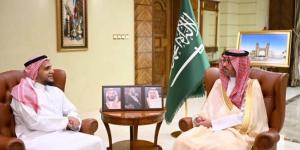 مُحافظ جدَّة يستمع لخدمات «ساند» لسرطان الأطفال - لايف نيوز