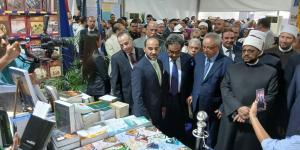 بمشاركة رئيس تحرير موقع صدى البلد.. افتتاح معرض مكتبة الإسكندرية للكتاب - لايف نيوز