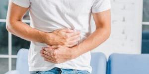 انتفاخ ومغص.. انتبه من إصابتك بهذا المرض في المعدة - لايف نيوز