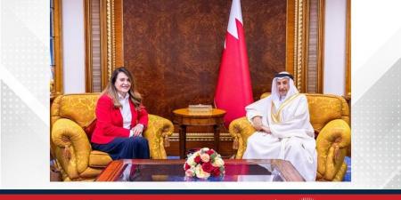 لدى لقائه سفير جمهورية صربيا المعتمدة لدى مملكة البحرين ... نائب رئيس مجلس الوزراء يؤكد متانة علاقات الصداقة القائمة بين البحرين وصربيا - لايف نيوز