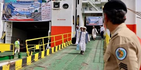 حرس الحدود يواصل جهوده في استقبال الحجاج القادمين من السودان عبر ميناء جدة الإسلامي - لايف نيوز