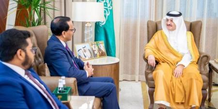 أمير الشرقية يستقبل سفير جمهورية سريلانكا لدى المملكة - لايف نيوز