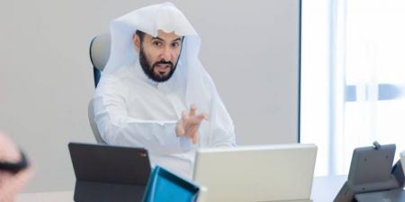 وزير العدل يدشّن بوابة “خدماتي” لدعم منسوبي الوزارة وتعزيز الكفاءة التشغيلية - لايف نيوز