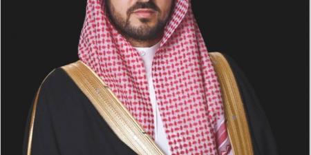 نائب أمير المنطقة الشرقية يقدم التعازي لأسرة العطيشان في وفاة والدتهم - لايف نيوز