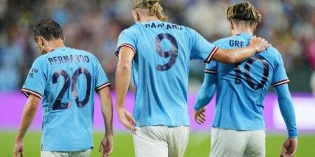 خيبة أمل وإحباط .. نجم السيتي يعلق على الهزيمة التاريخية أمام الهلال السعودي - لايف نيوز