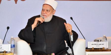 كيف وُلد التقويم الهجري وانضبط الزمان بنور النبوة؟.. علي جمعة يوضح - لايف نيوز