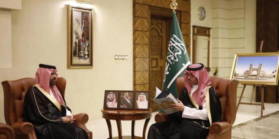 الأمير سعود بن جلوي يستقبل رئيس جامعة جدة - لايف نيوز