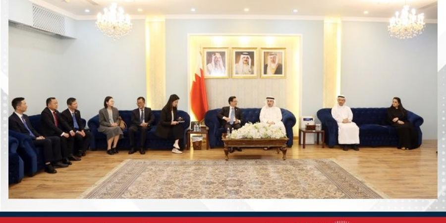 محافظ العاصمة يبحث مع وفد من مدينة هانجتشو الصينية سبل تعزيز التعاون المشترك - لايف نيوز