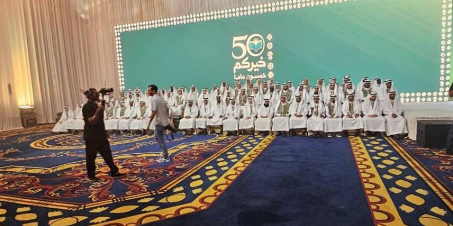 محافظ جدة يكرم 2166 حافظاً - لايف نيوز