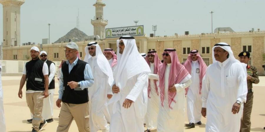 نائب أمير مكة يتفقد المشاعر للتأكد من جاهزيتها للحج - لايف نيوز
