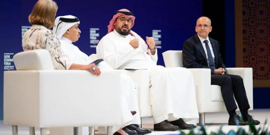 وزير الاقتصاد: السعودية تنتقل من الاستهلاك إلى الإنتاجية وتستقطب المواهب العالمية - لايف نيوز
