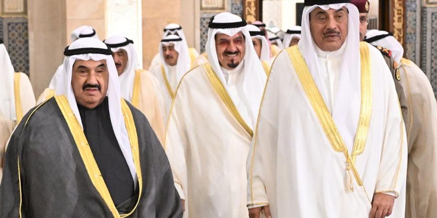 سمو ولي العهد يؤدي صلاة عيد الأضحى المبارك في المسجد الكبير - لايف نيوز