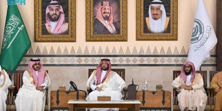 نائب أمير عسير يستقبل المهنئين بعيد الأضحى - لايف نيوز