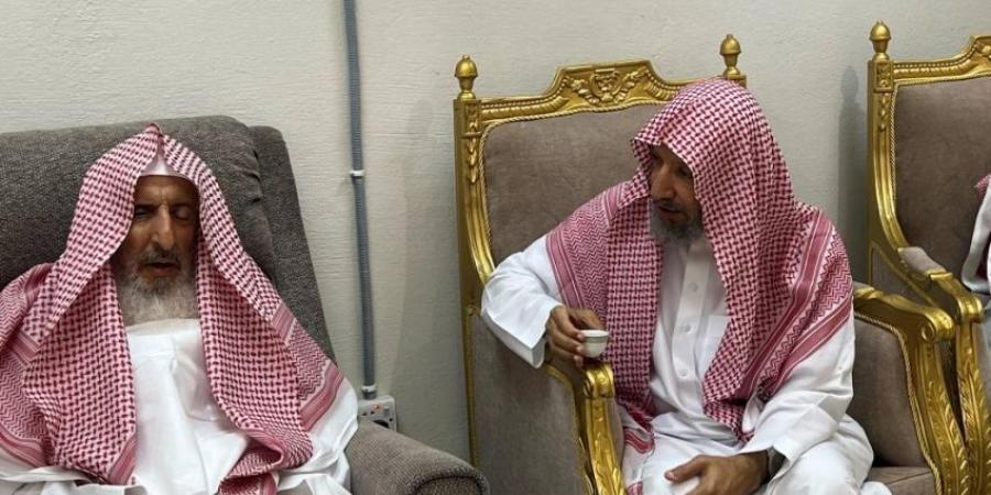 مفتي المملكة يستقبل الشثري والخثلان والطيار - لايف نيوز