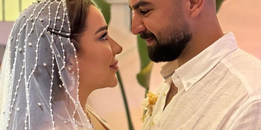 أسما شريف منير : أخترت زوج قريب من ربنا  l صور جديدة من حفل الزفاف - لايف نيوز