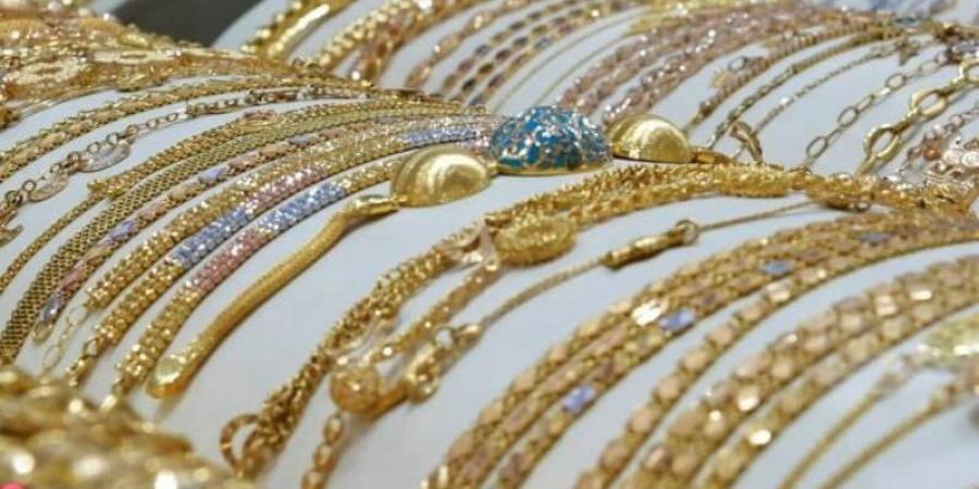 آي صاغة: الذهب يرتفع 60 جنيهًا محليًا خلال أسبوع وسط تقلبات عالمية| تفاصيل - لايف نيوز