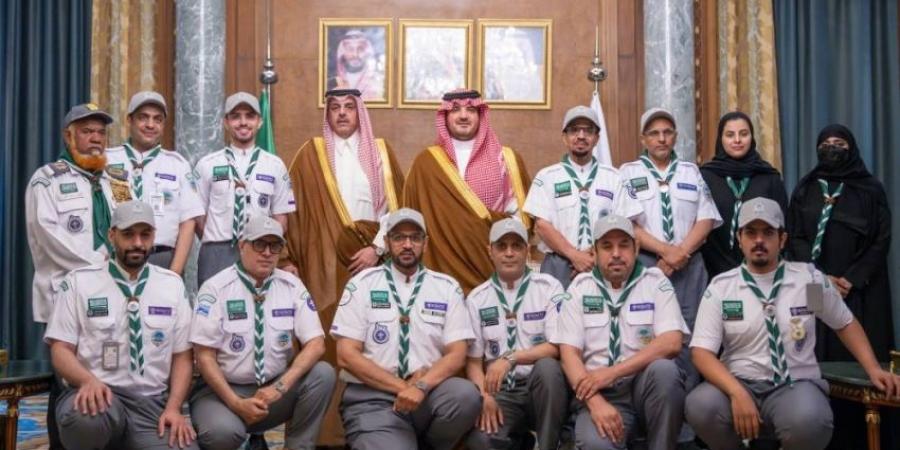 وزير الداخلية يشيد بجهود الكشافة في الحجِّ - لايف نيوز