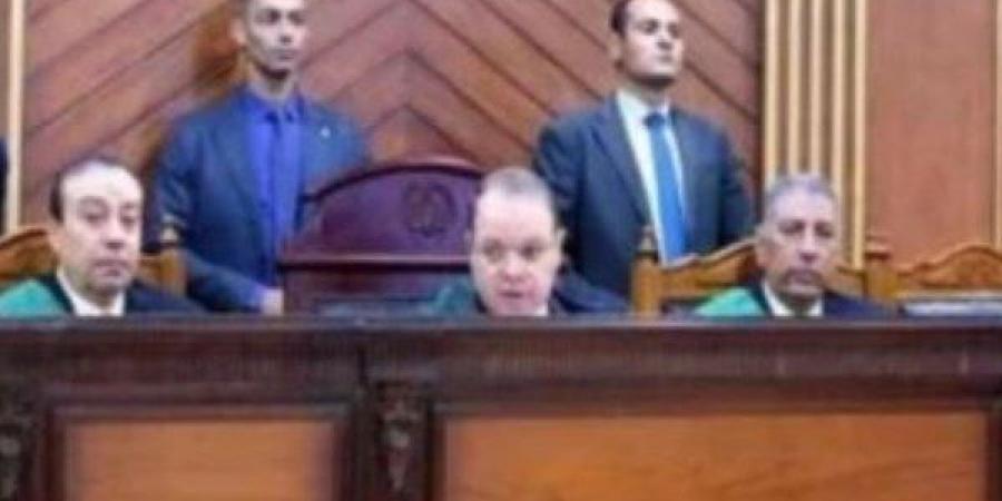 إعادة محاكمة 5 متهمين بـ«خلية الإسماعيلية».. بعد قليل - لايف نيوز