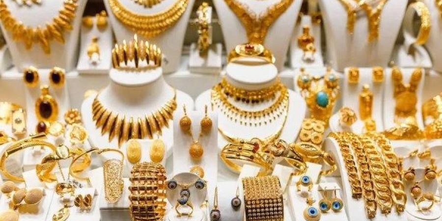 1000 جنيه خلال ساعات.. ماذا يحدث لـ أسعار الذهب في مصر؟ - لايف نيوز