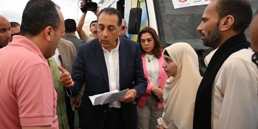 استجابة فورية من مدبولي.. رئيس الوزراء يأمر بعلاج فتاة فقدت بصرها بعد اعتداء طفل - لايف نيوز
