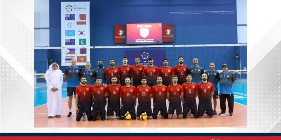اعتماد القائمة النهائية للمنتخب البحريني للكرة الطائرة بـ14 لاعبًا استعدادًا لكأس الأمم الآسيوية بالبحرين - لايف نيوز