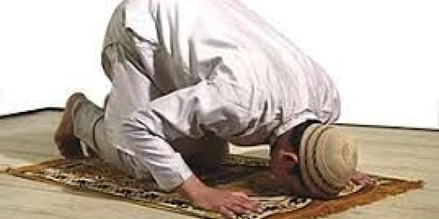 هل يجب إعادة الصلاة بعد أدائها بسرعة؟.. الإفتاء توضح الحكم - لايف نيوز