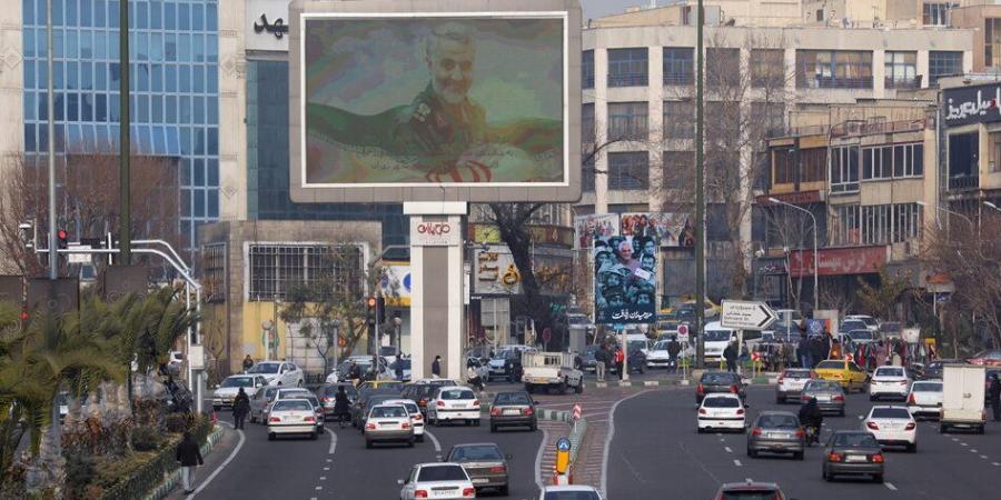330 ألف نسمة يهرولون من طهران بعد التحذير الإسرائيلي.. تفاصيل - لايف نيوز