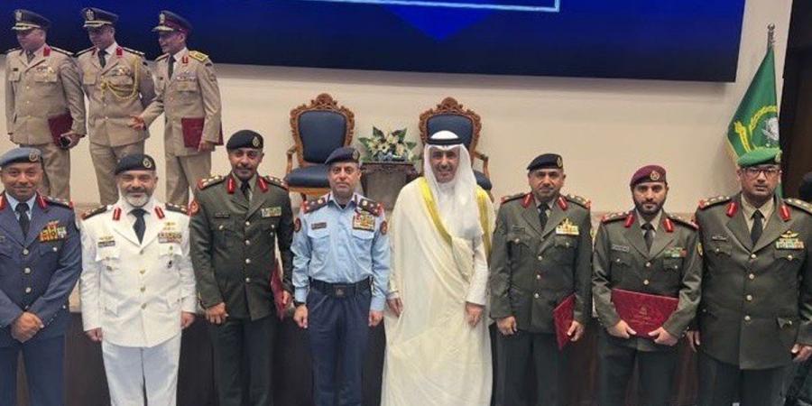 تخريج 6 ضباط كويتيين من كلية الدفاع الوطني الأردنية - لايف نيوز