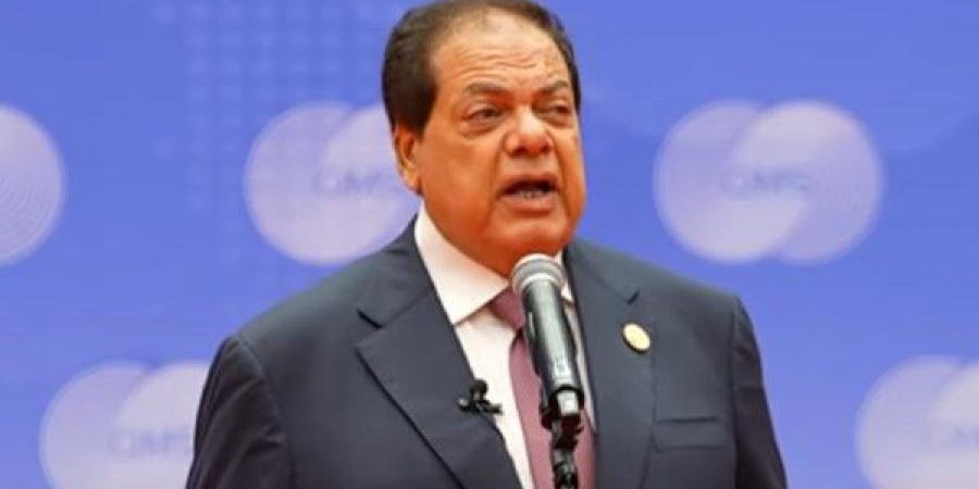 أبو العينين يستعرض الفرص الاستثمارية في التكنولوجيا والطاقة والبنية التحتية - لايف نيوز