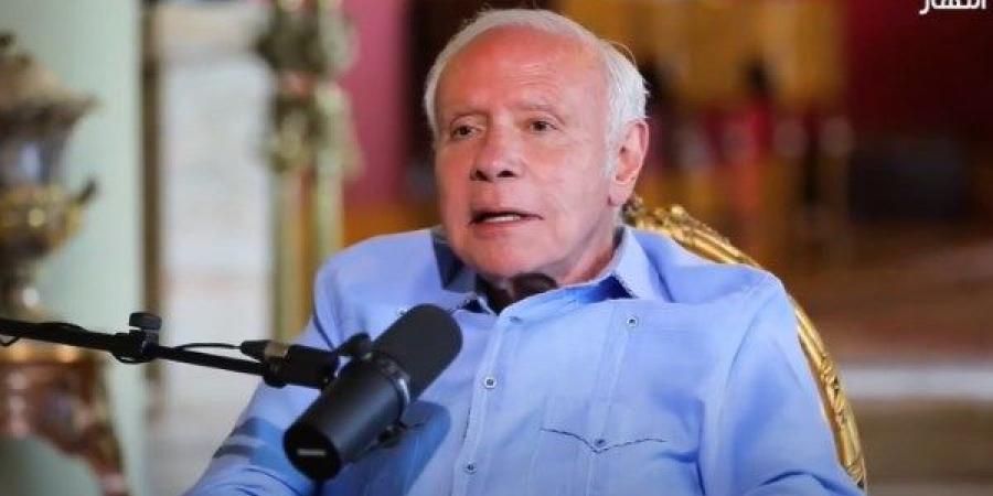مؤامرة عليا .. صلاح دياب يروي قصة مثيرة عن زواجه - لايف نيوز