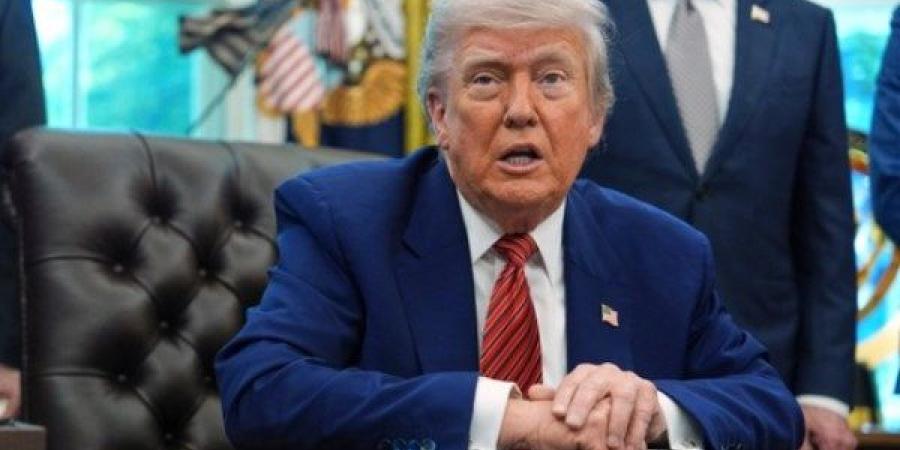 ترامب يعلن توقيع اتفاق تجاري مع الصين.. ويأمل باتفاق مماثل مع الهند - لايف نيوز