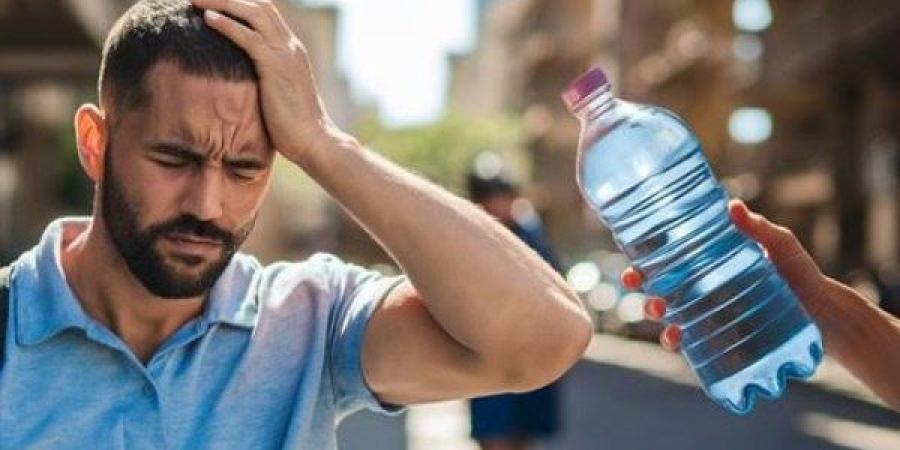 استشاري باطنة يقدم روشتة طبية للتعامل مع حالات الإجهاد الحراري - لايف نيوز