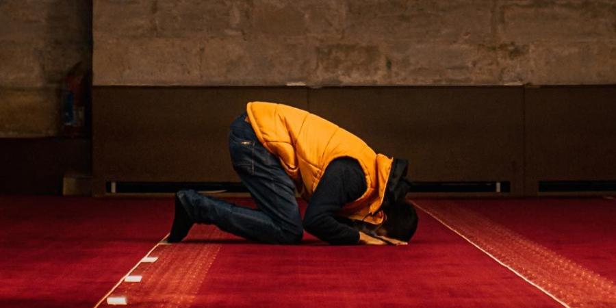 ماذا يحدث بعد صلاة قيام الليل؟.. 4 فضائل ينالها المواظبون عليها - لايف نيوز