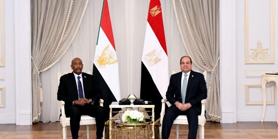 الرئيس السيسي : الموقف المصري داعم لوحدة السودان وسيادته وأمنه - لايف نيوز