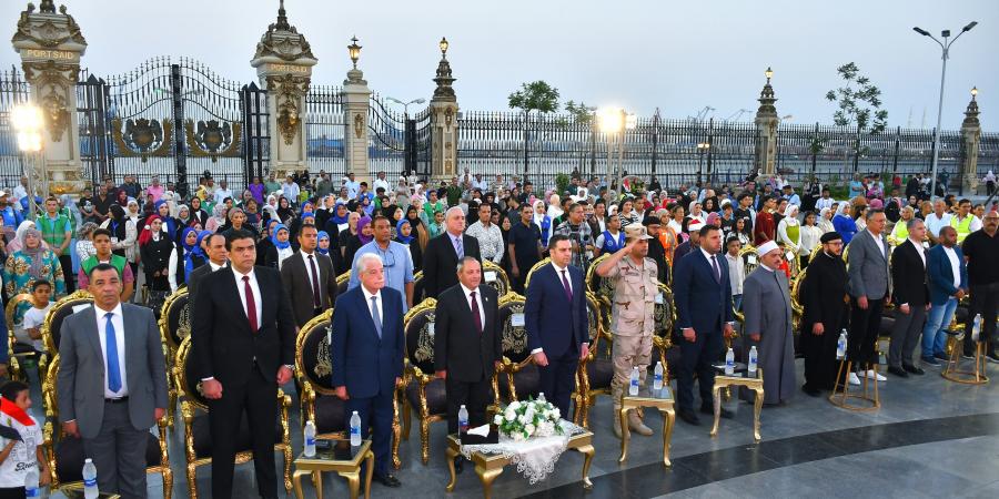 مستشار رئيس الجمهورية للتنمية يطلق مبادرة مبادرة السياحة في بورسعيد| شاهد - لايف نيوز